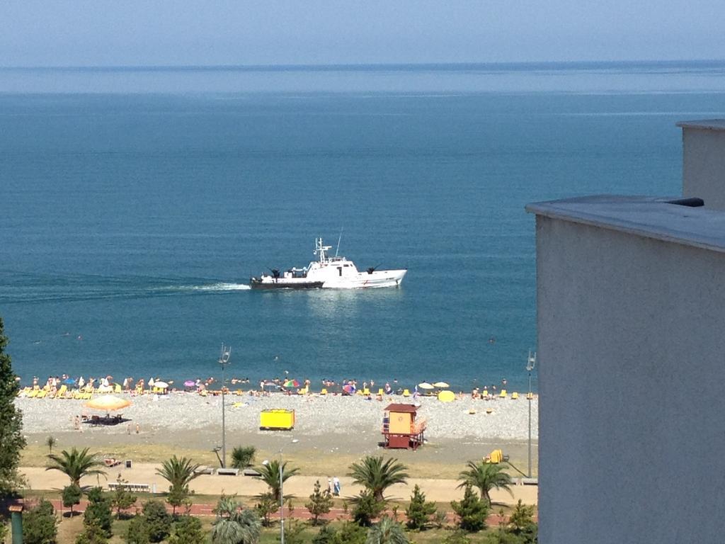 Apartments In Batumi With Sea View Zewnętrze zdjęcie