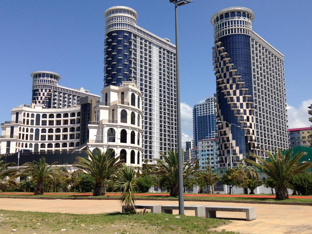 Apartments In Batumi With Sea View Zewnętrze zdjęcie