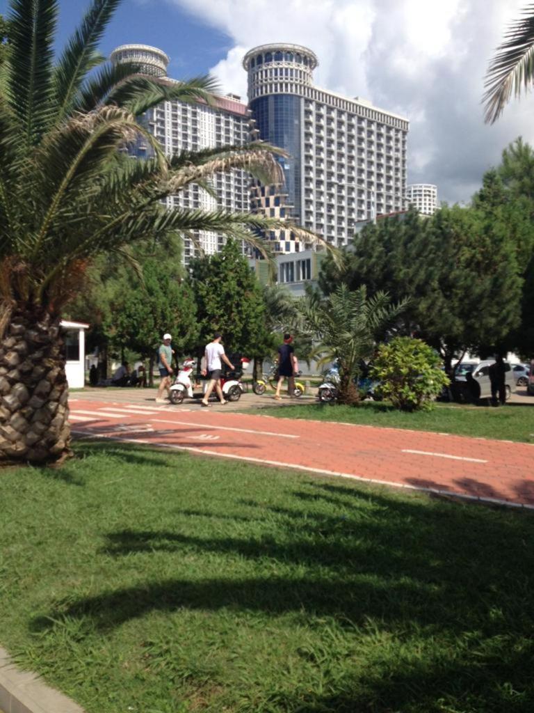 Apartments In Batumi With Sea View Zewnętrze zdjęcie